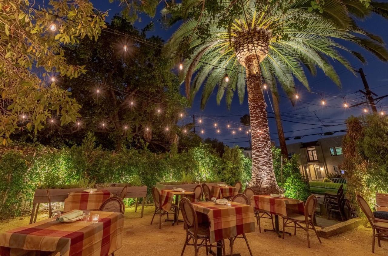 The Big Bungalow Couette-café Los Angeles